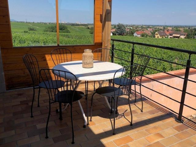 Les Trois Pierres Villa Eguisheim Ngoại thất bức ảnh
